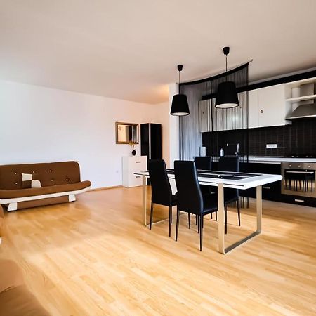 Dor De Mare - Apartments Singapore - Huge Terrace - Seaview - 150M From The Beach ! Navodari Exterior photo